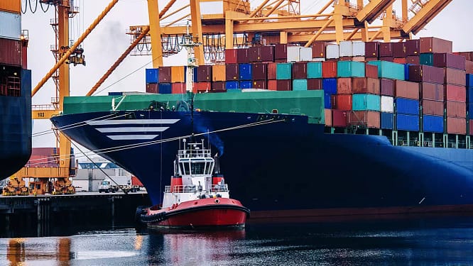 experto-univercitario-transporte-maritimo-puertos.webp